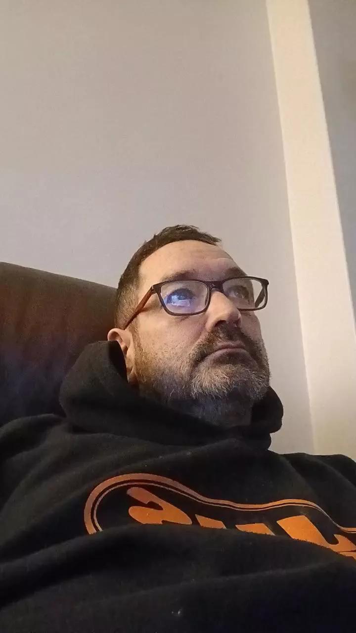 pervintits on Cam4 