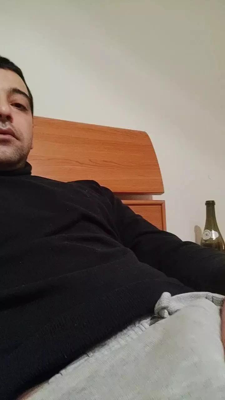 pippo405 on Cam4 