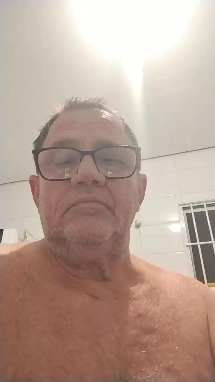 Pis61 on Cam4 