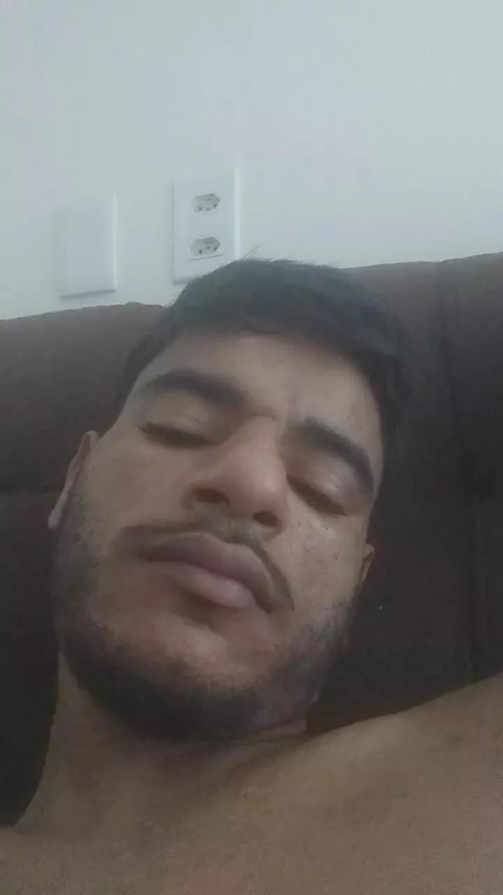 Raafaaaa3 on Cam4 