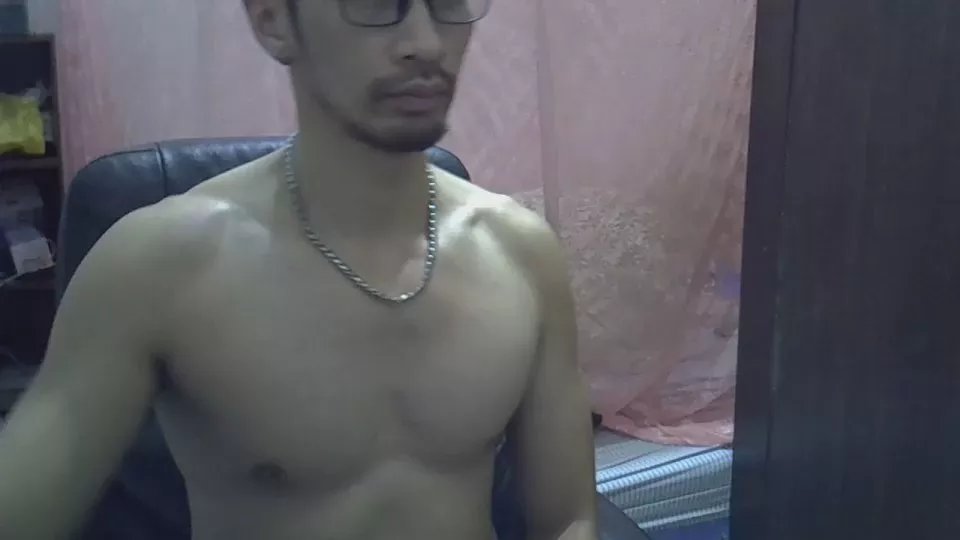 Offline rainpour on Cam4