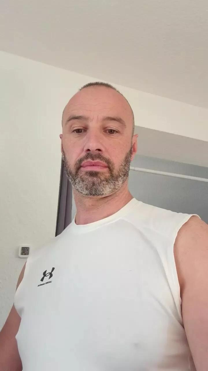 ralfrush on Cam4 
