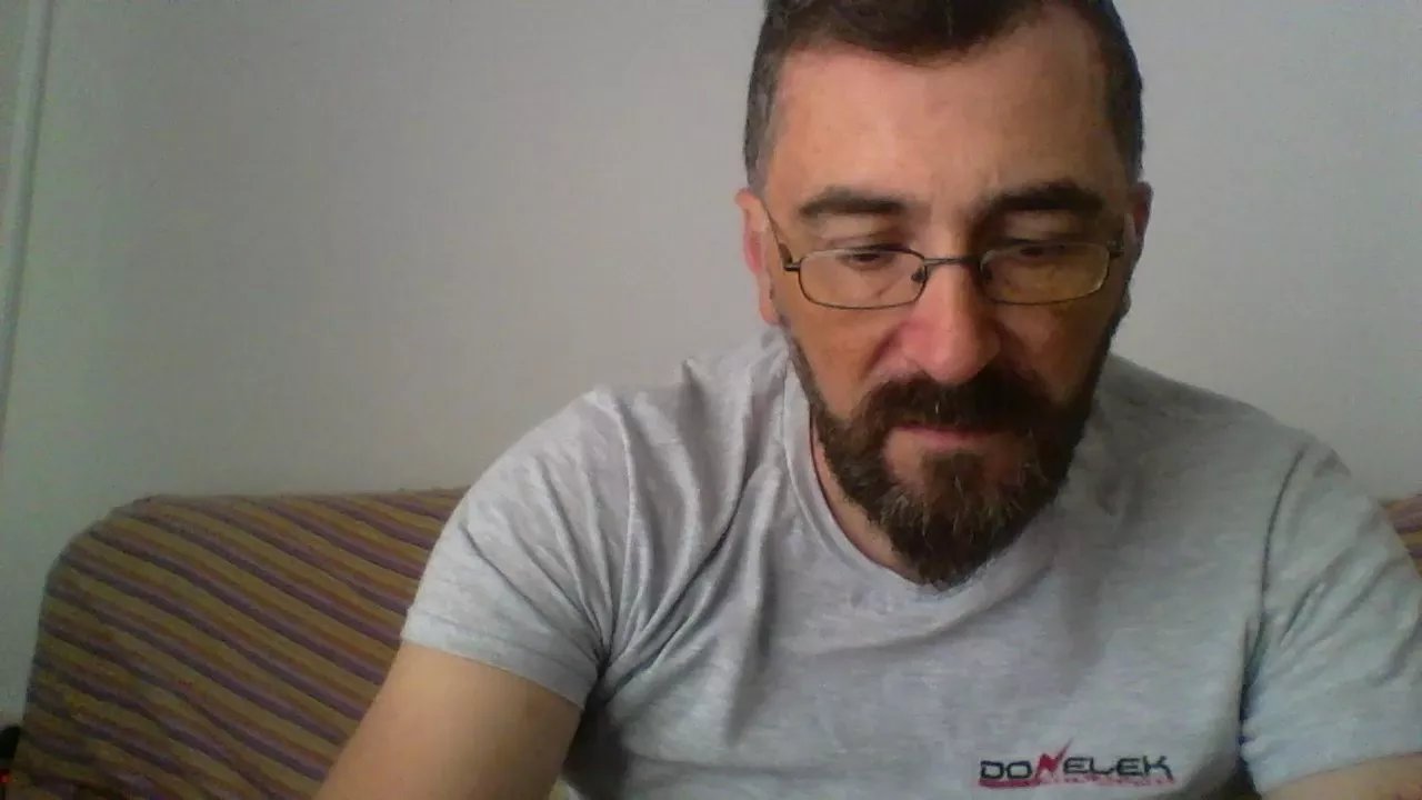 Offline ramatui on Cam4