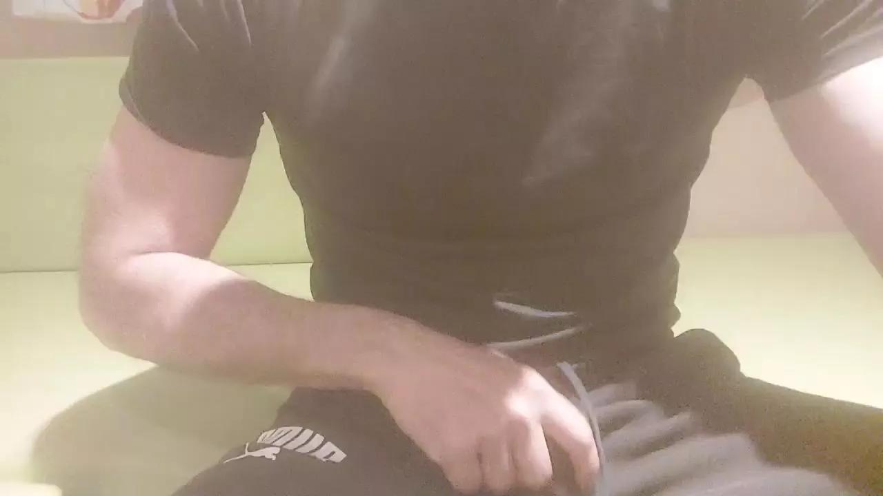 remi06 on Cam4 