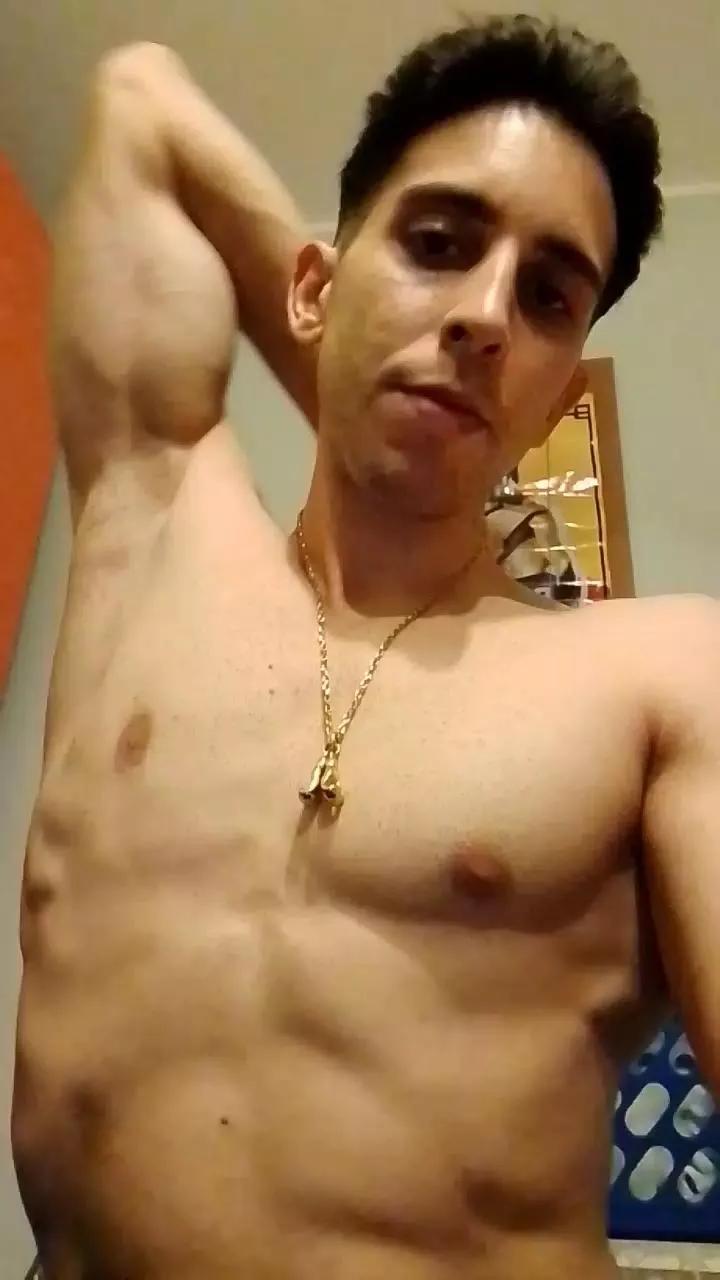 ricca_sexy on Cam4 
