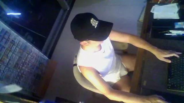 Ricky88888 on Cam4 