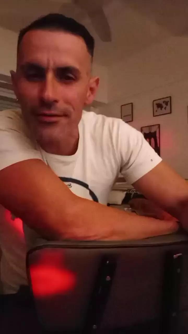 Ricoterodelsur4 on Cam4 
