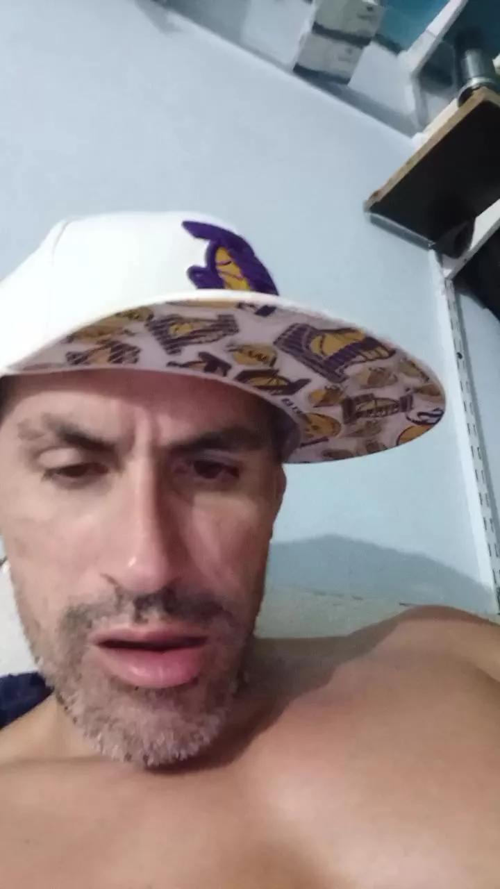 Ricoterodelsur4 on Cam4 