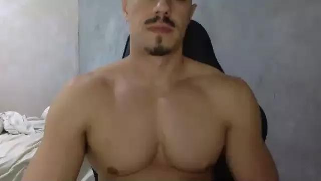 RobsBr on Cam4 