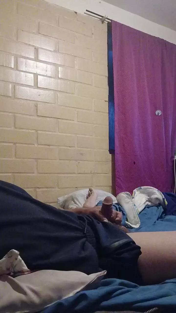 Rodrigo1986x on Cam4 