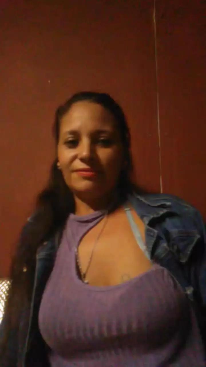 Romieg on Cam4 