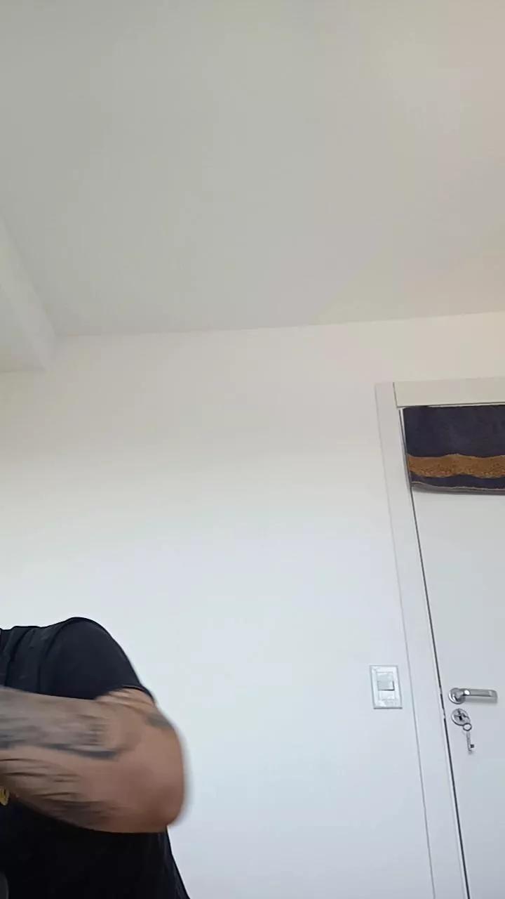 Safadodfavela on Cam4 