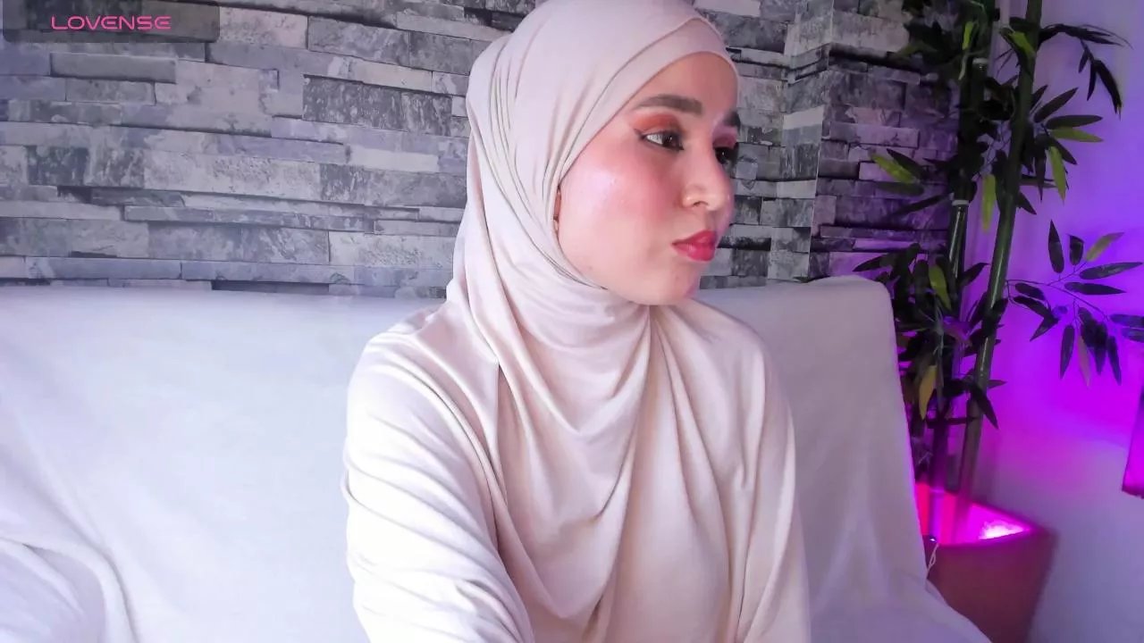 Offline SamiQuest on Cam4