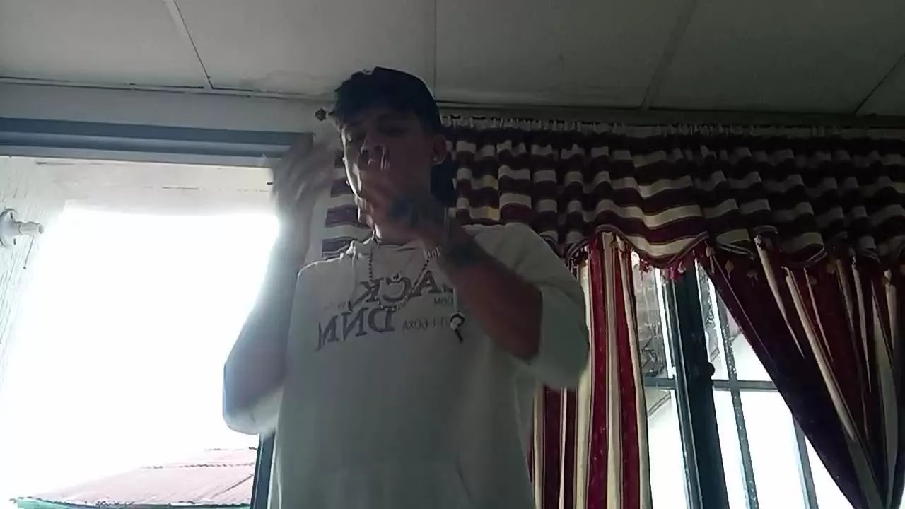 Offline san_arez2 on Cam4