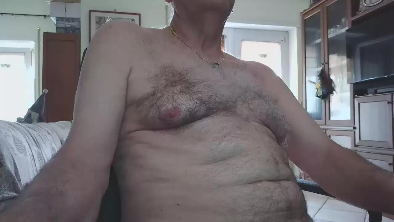 sante87 on Cam4 