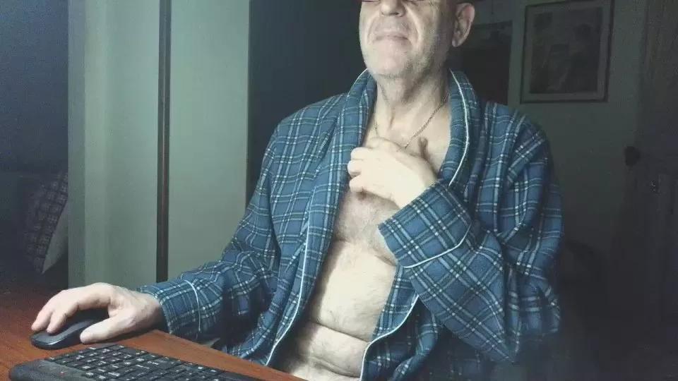 sante87 on Cam4 