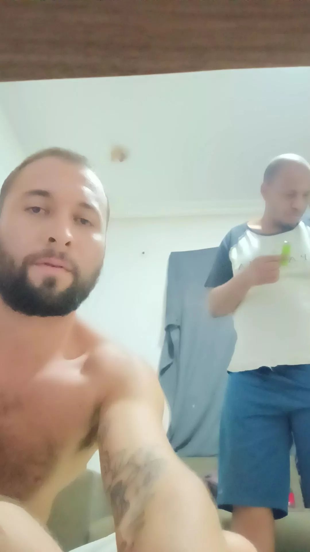 Offline Saradooo on Cam4