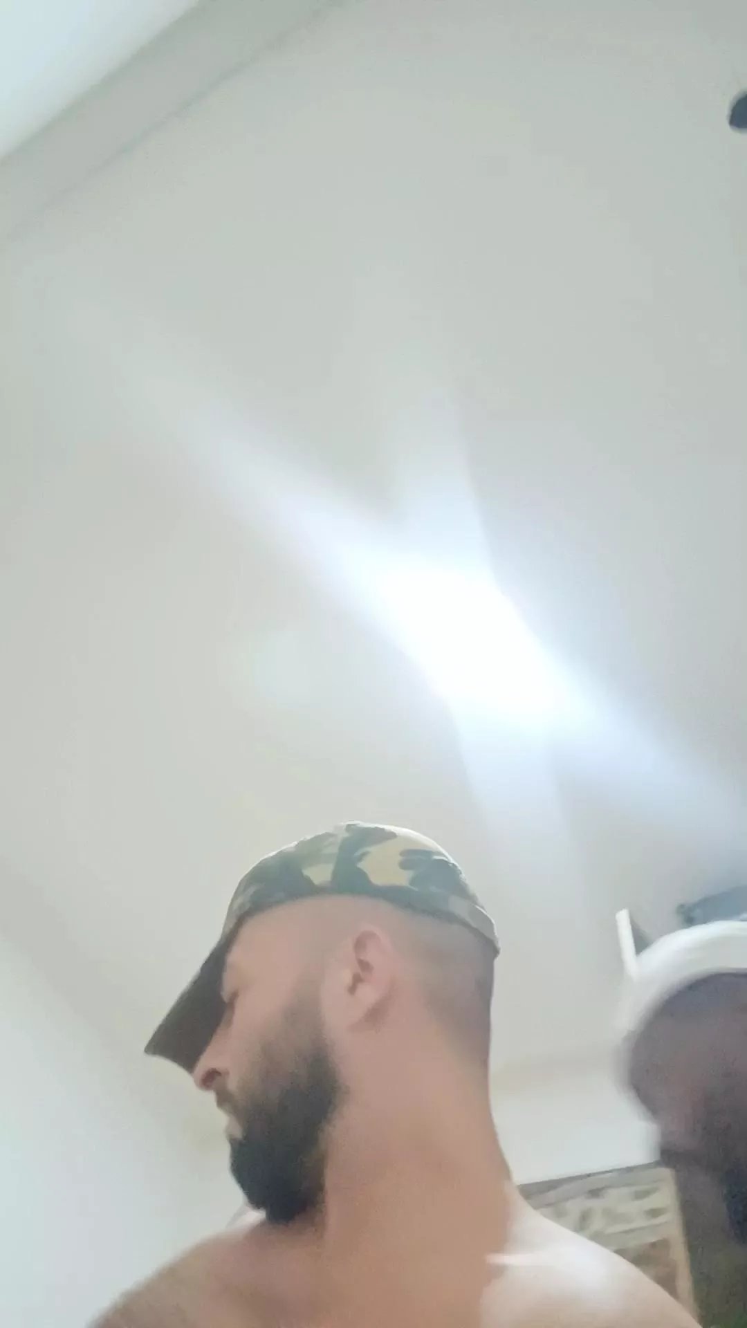 Offline Saradooo on Cam4