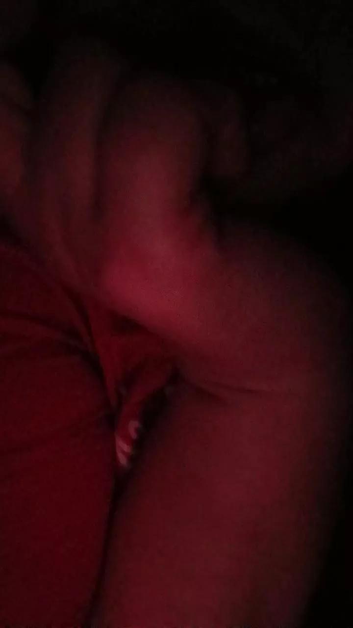 Sarasarasa1 on Cam4 