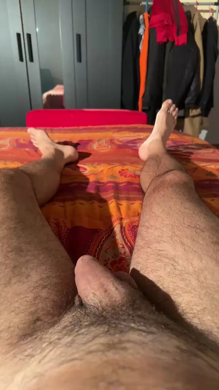 Offline Saxx9 on Cam4