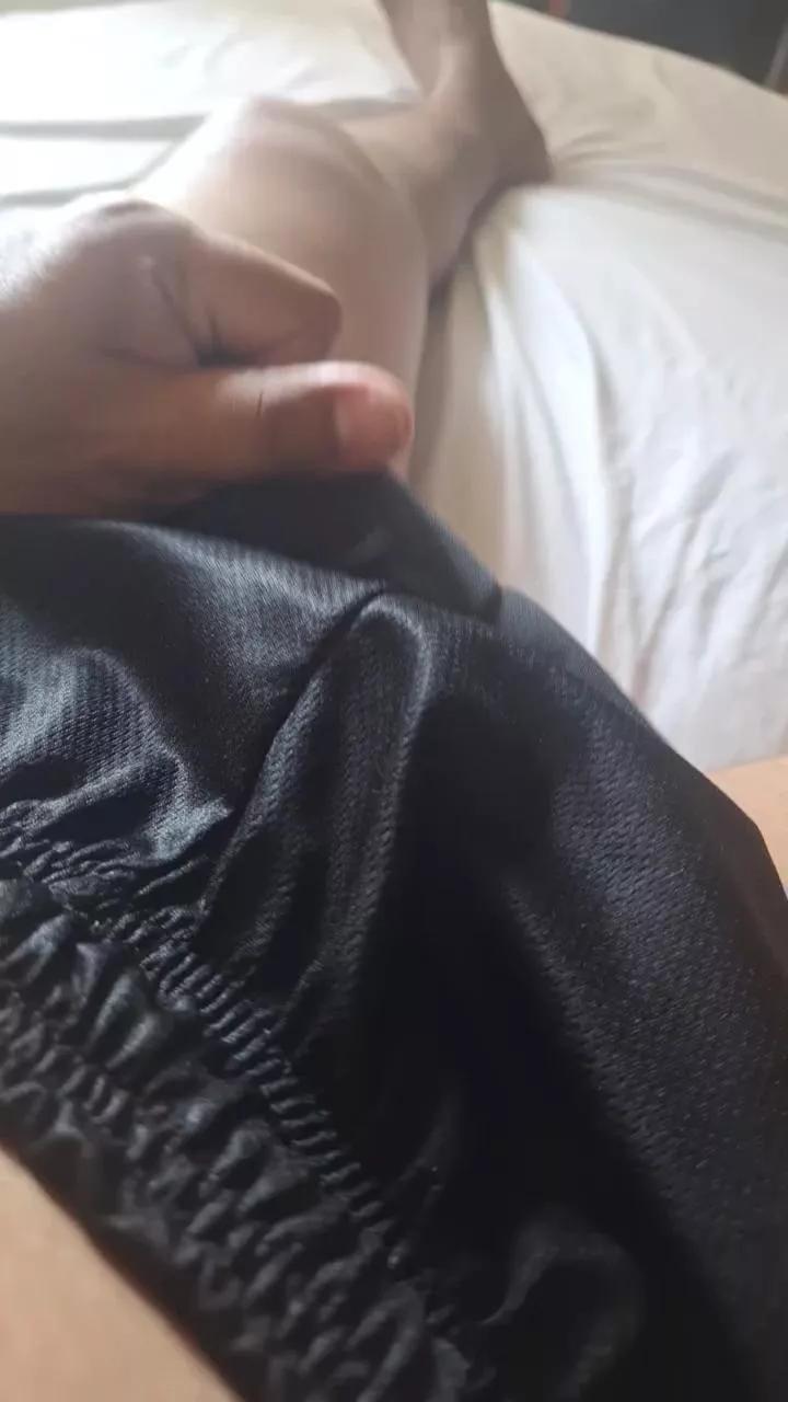 Scorpions_84 on Cam4 