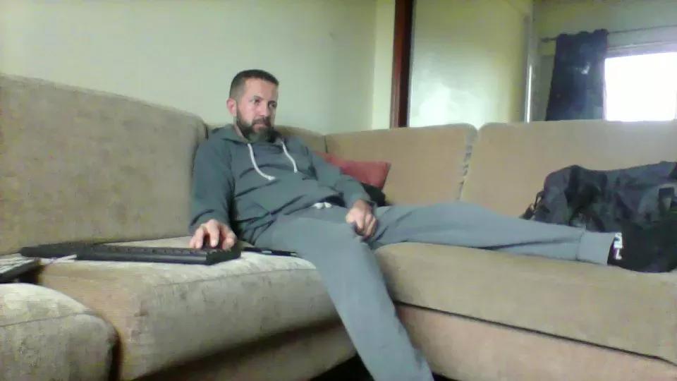 Selfsuckbigdick on Cam4 