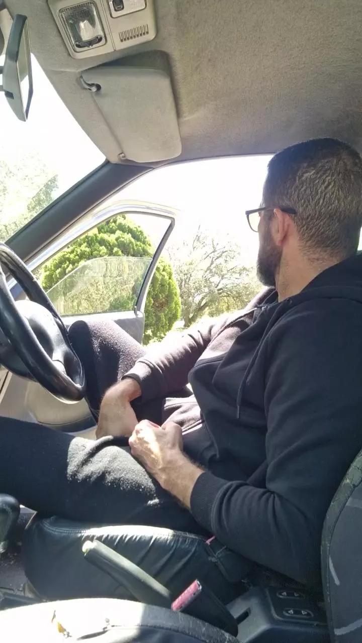 Selfsuckbigdick on Cam4 