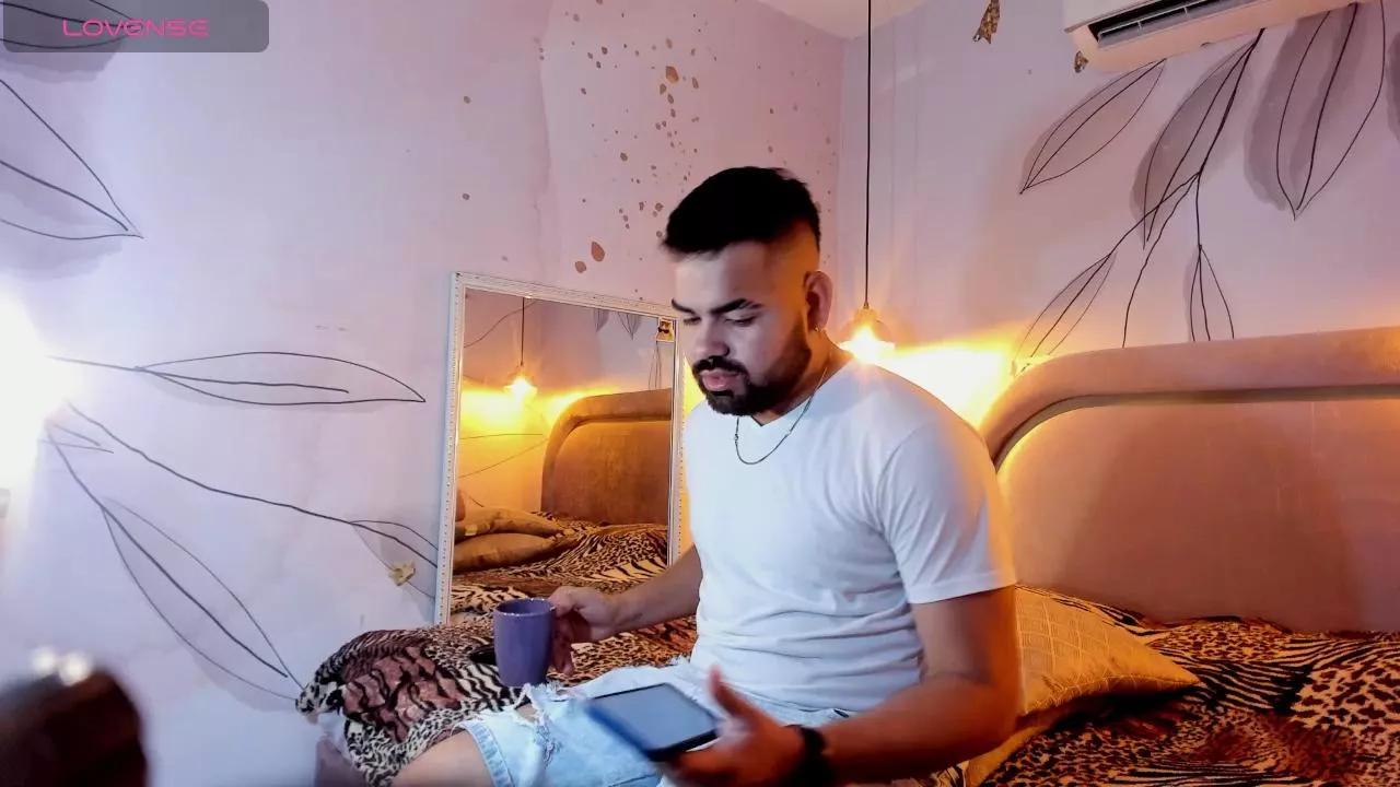SERGIO_STONEE on Cam4 