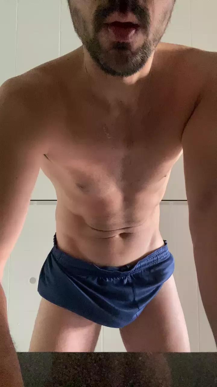 sexyfriskis on Cam4 