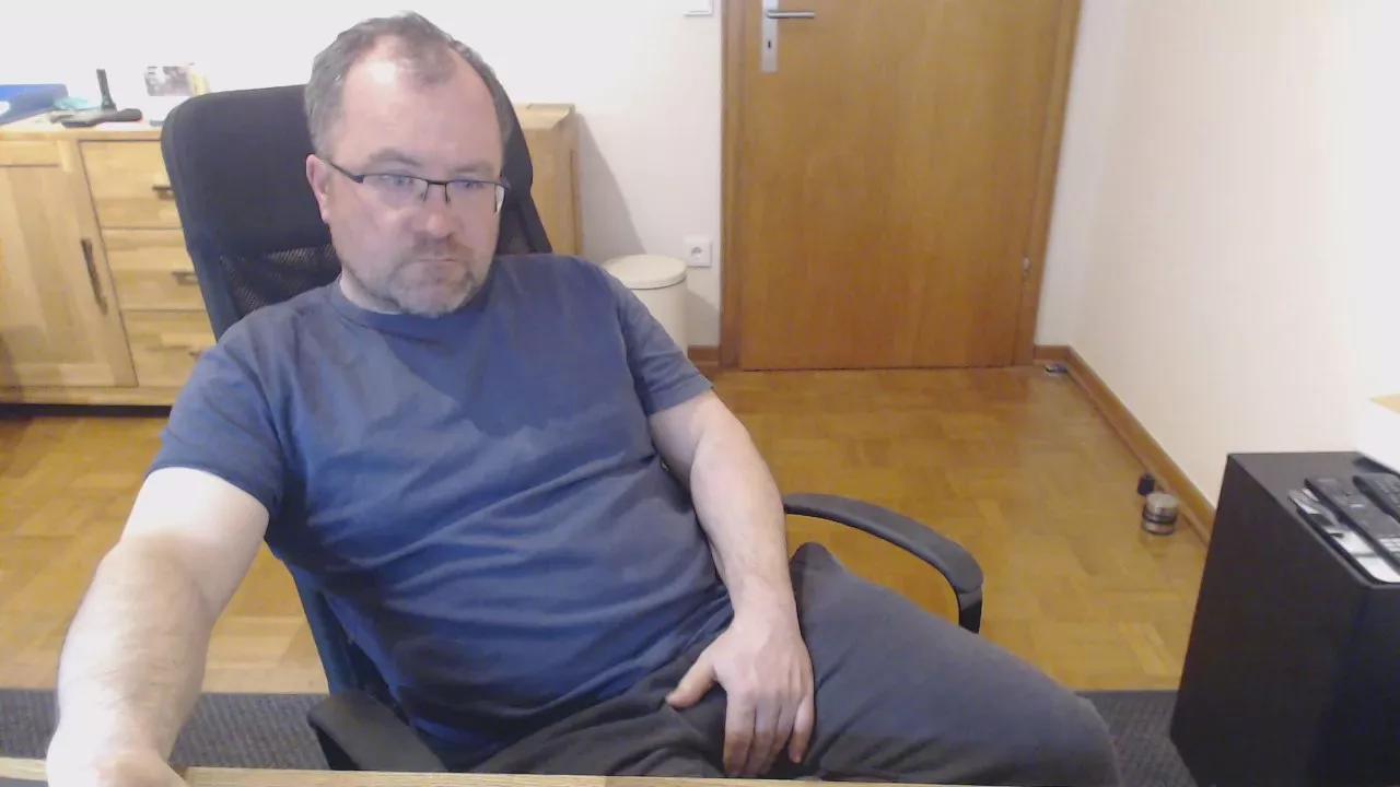 smoro20 on Cam4 