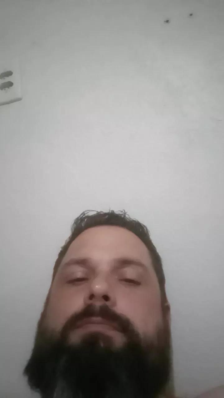 SouUber on Cam4 