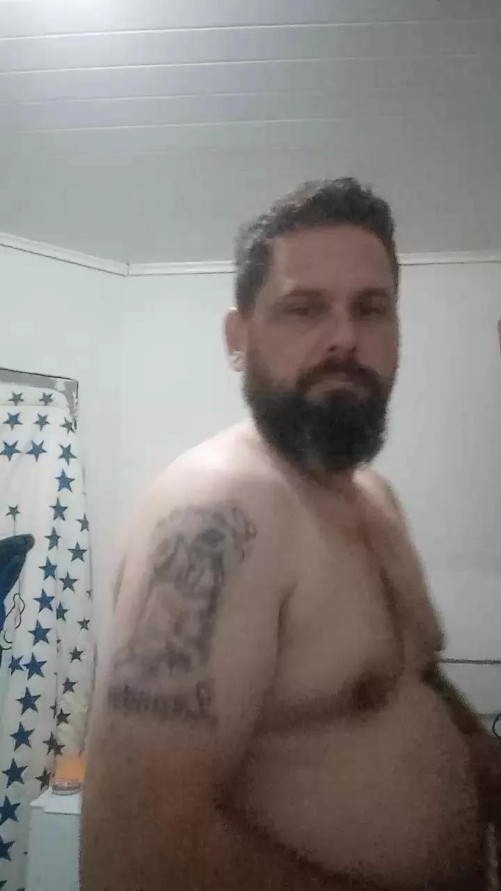 SouUber on Cam4 