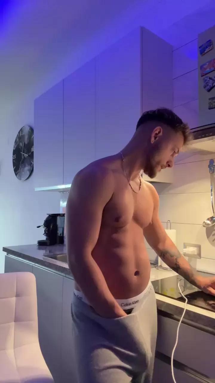 stallone999_hot on Cam4 