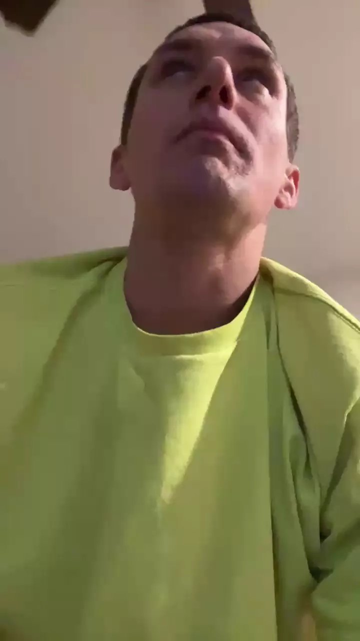 Offline SteelersBulls6 on Cam4