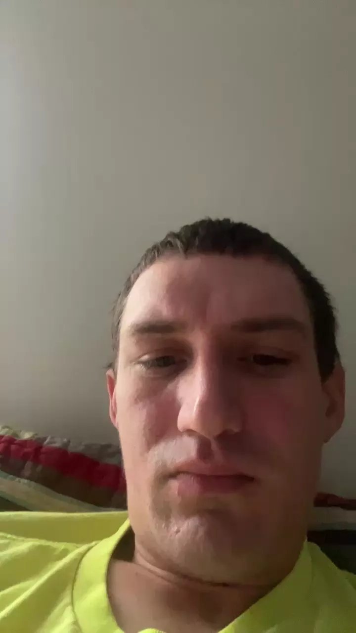 Offline SteelersBulls6 on Cam4