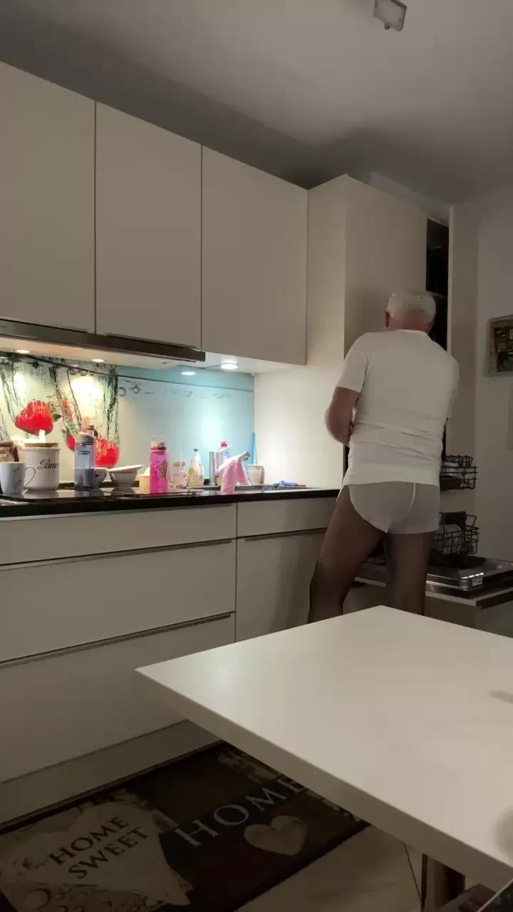 Strolch1707 on Cam4 