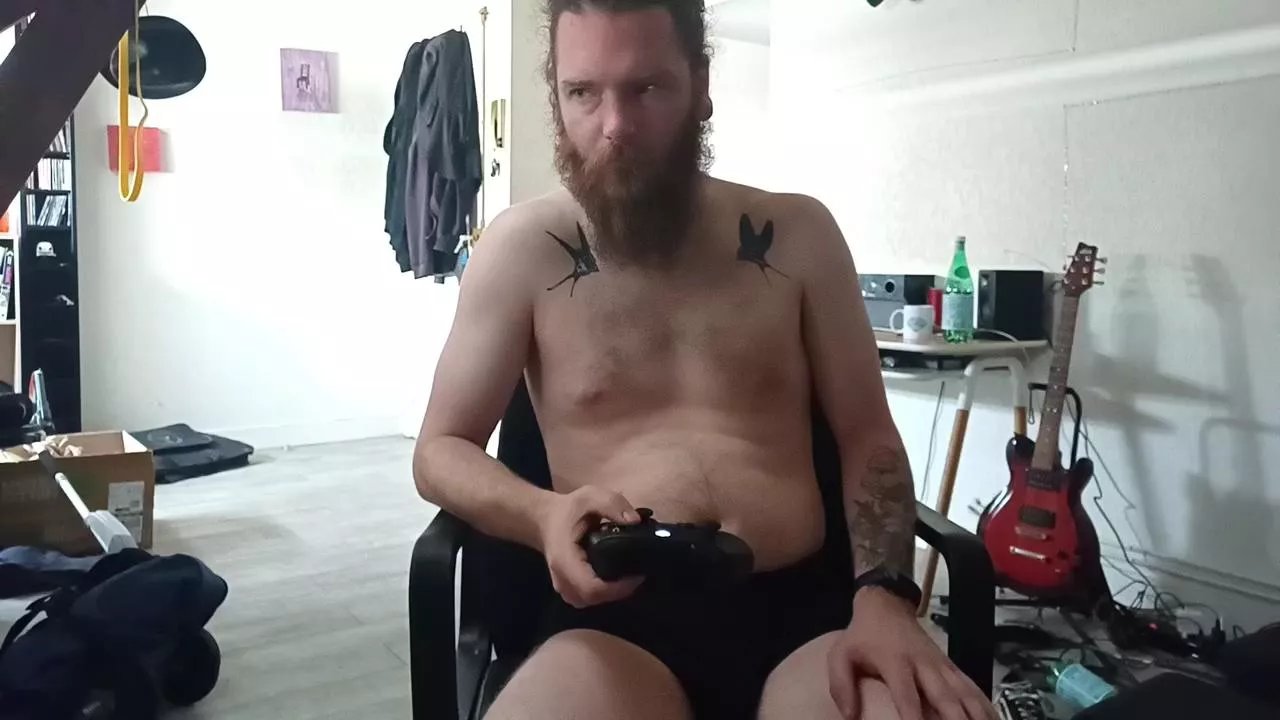 Offline Stve05 on Cam4