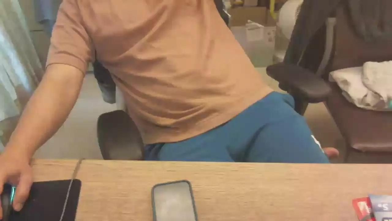 su3g4xm4t86 on Cam4 