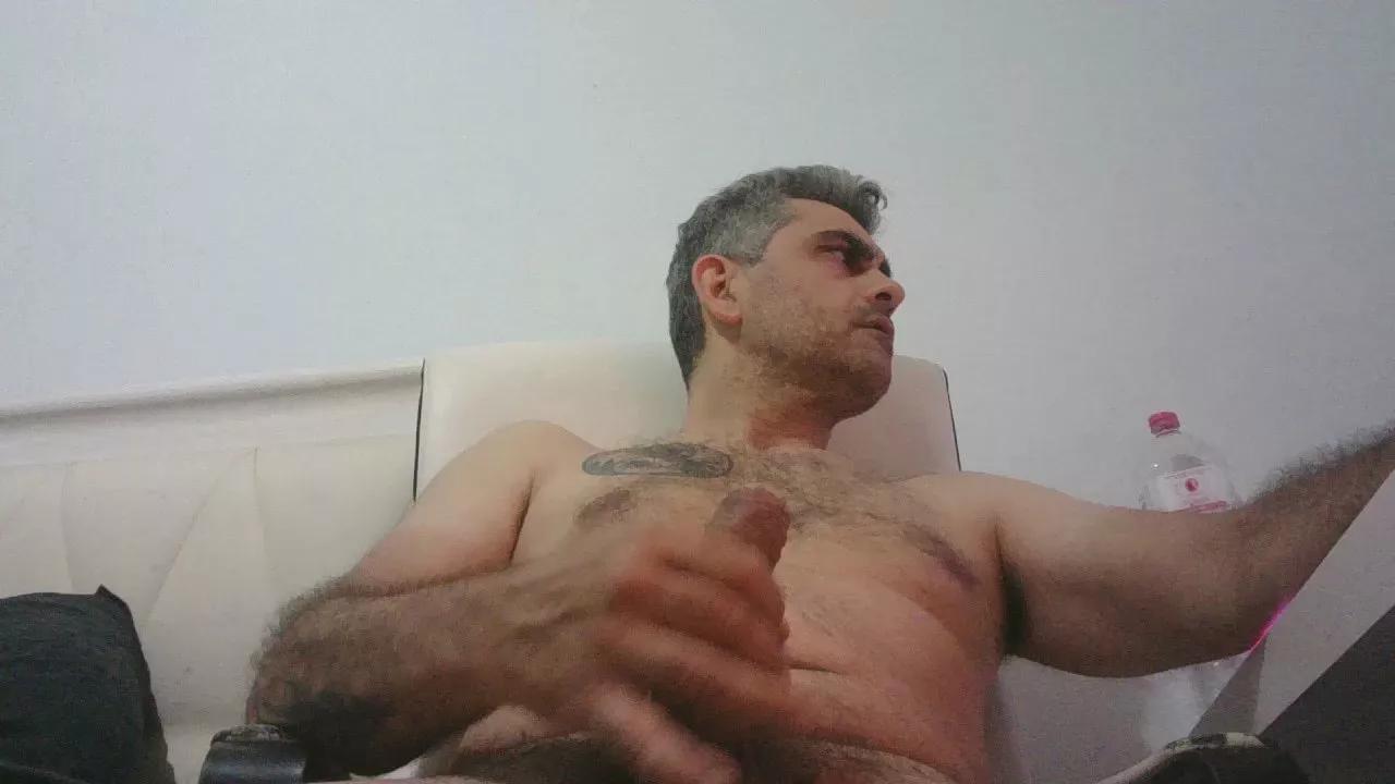 supersperm76 on Cam4 