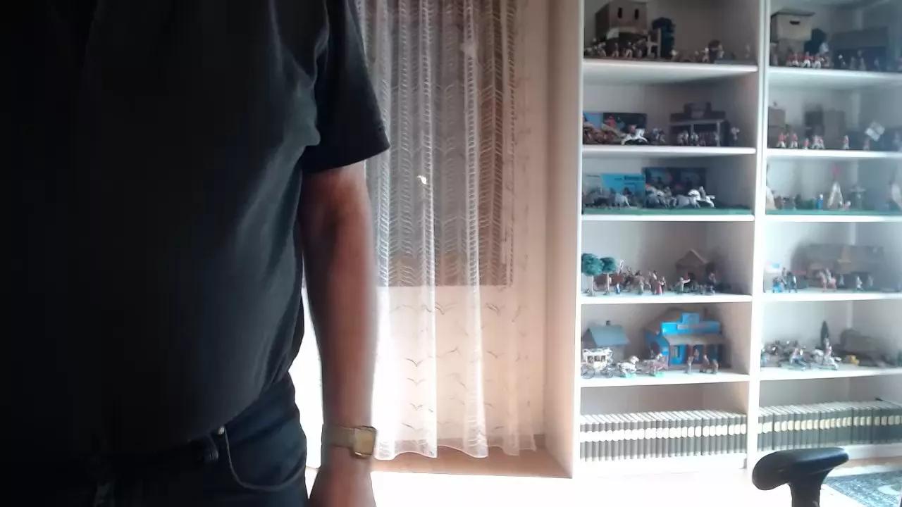 taxidancer1 on Cam4 