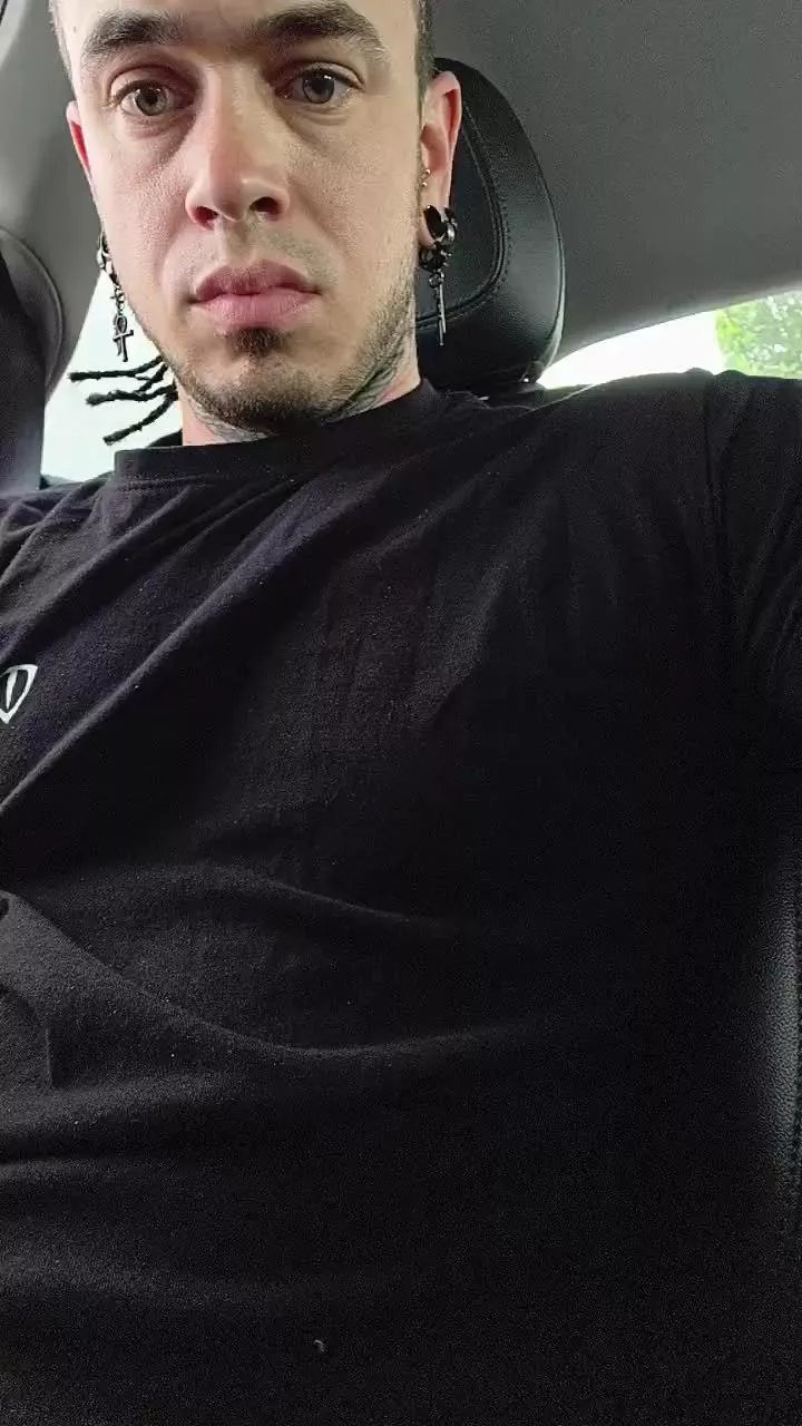 Offline the_eagercouple on Cam4