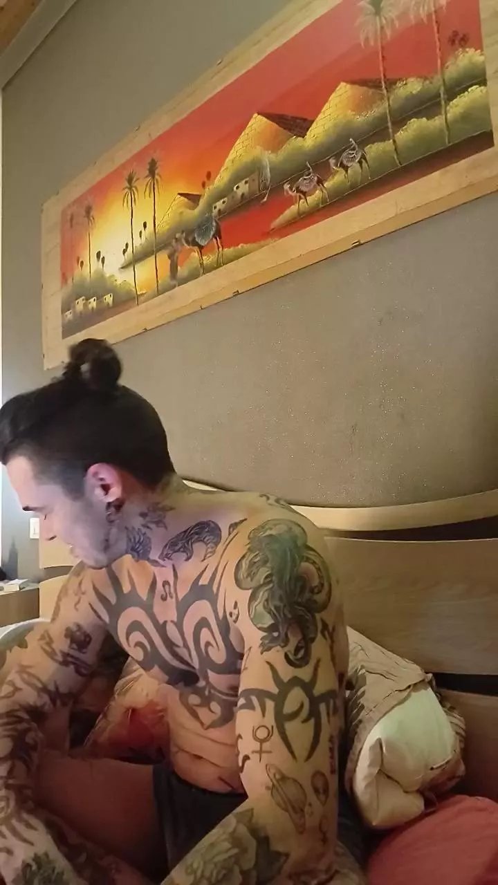 Offline the_eagercouple on Cam4