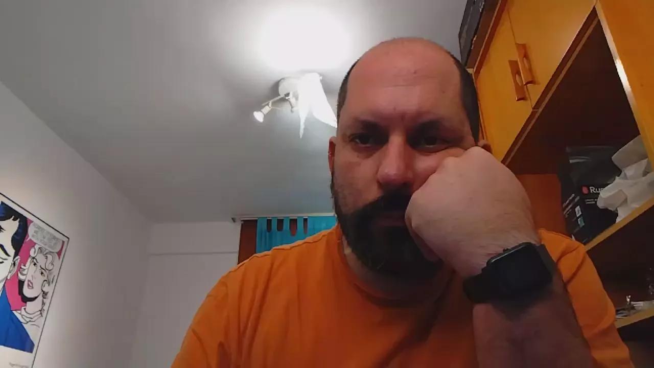 the_moontiger on Cam4 