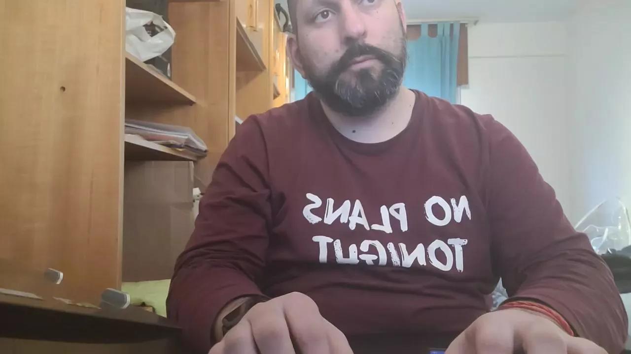 the_moontiger on Cam4 