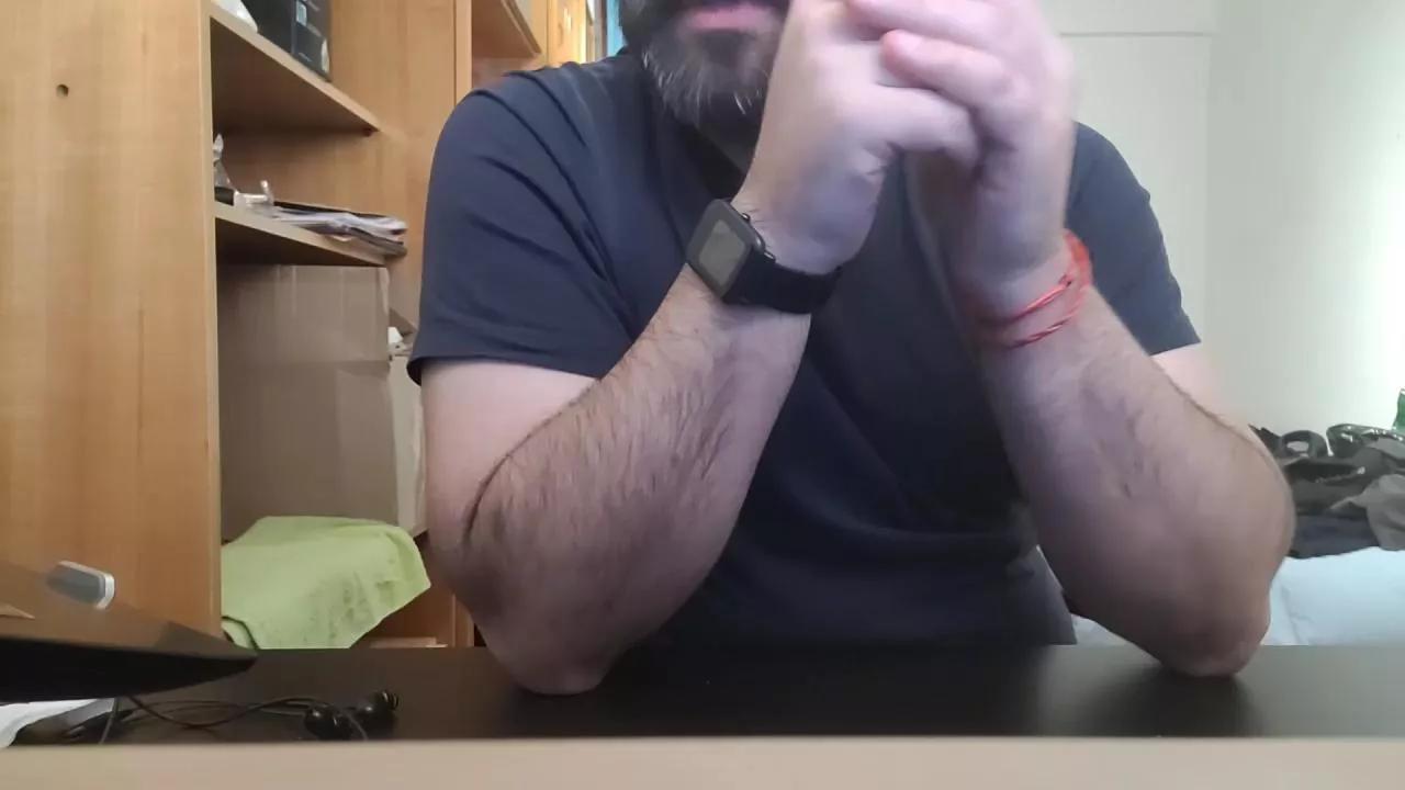the_moontiger on Cam4 