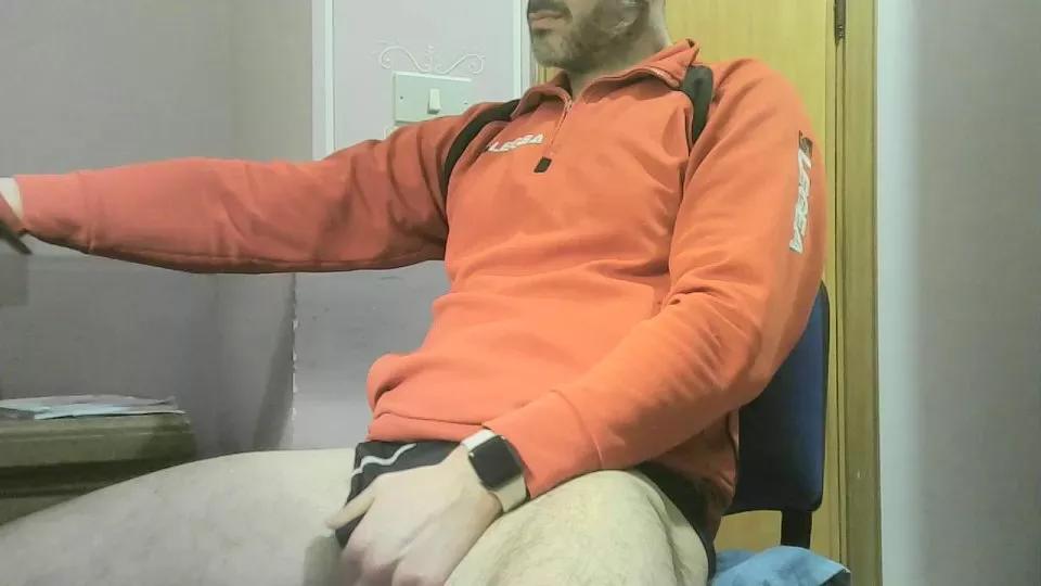 theliaz on Cam4 