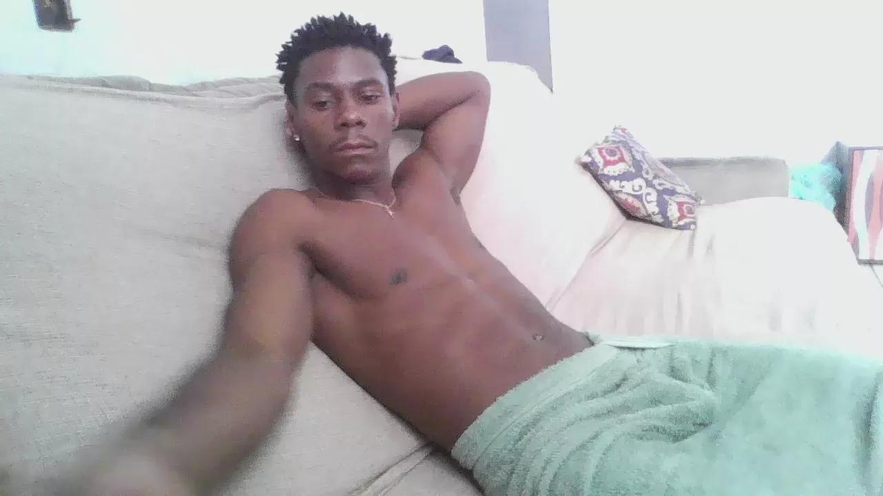Theus4561 on Cam4 