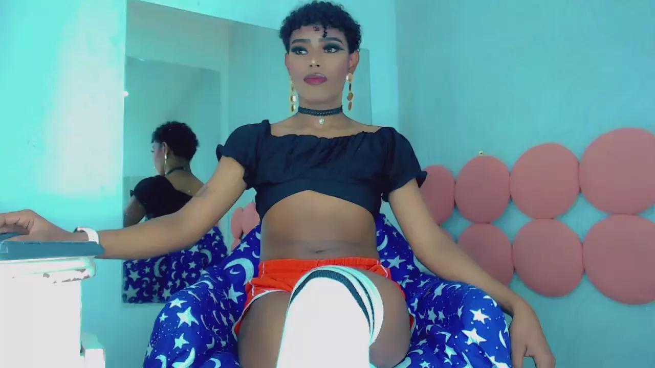 ThiaraVarannes on Cam4 