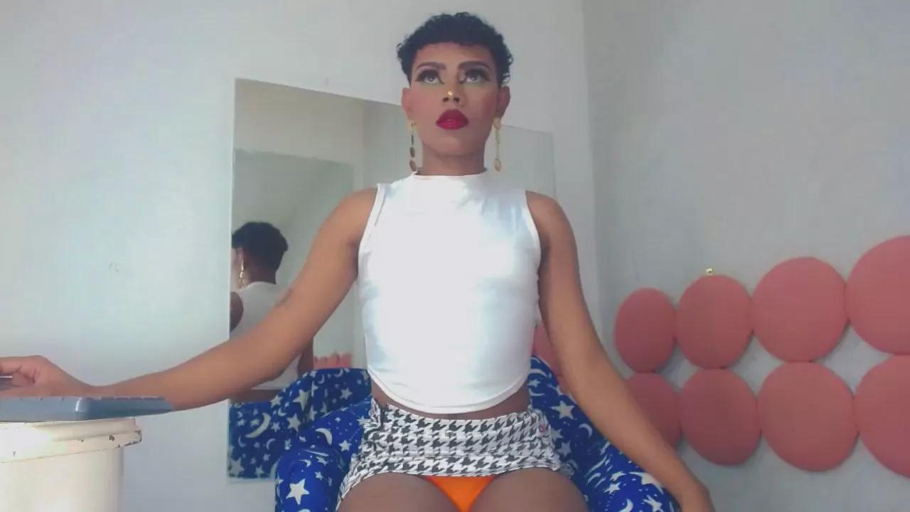 ThiaraVarannes on Cam4 