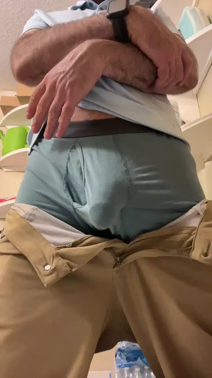 Offline Thickedgeguy on Cam4